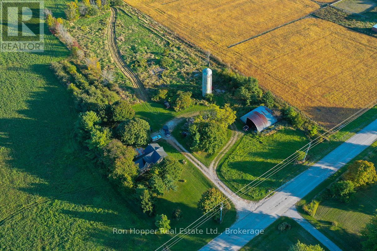 439629 SYDENHAM-LAKESHORE DRIVE