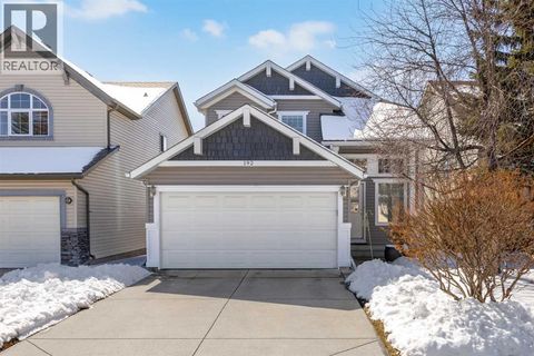 192 Somerglen Common Calgary AB T2Y4E8