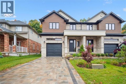548 PEACH BLOSSOM Court Kitchener ON N2E3Z9
