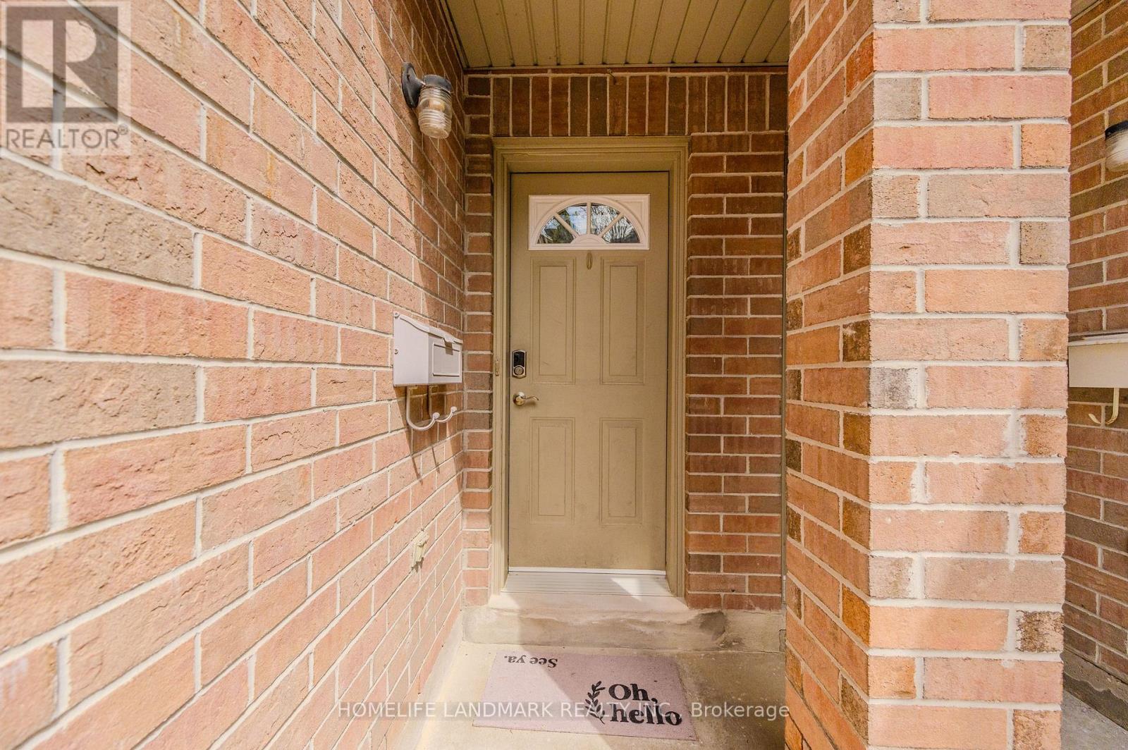 7 WHITEHALL LANE