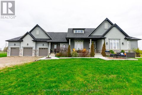 20 CHESSWOOD TRAIL Hamilton ON L8N2Z7