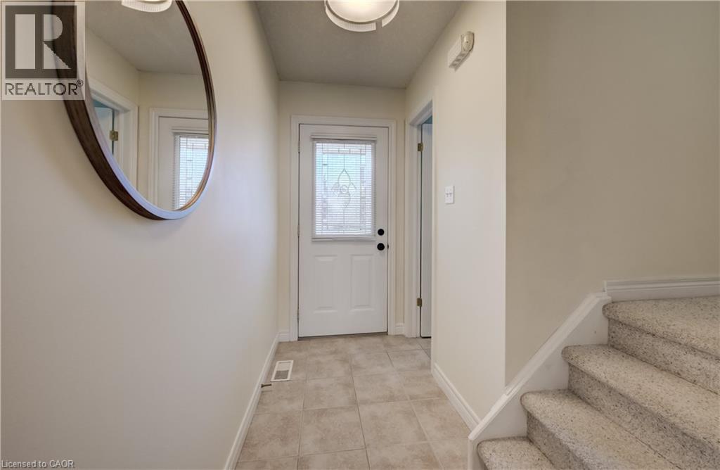496 LANGLAW Drive
