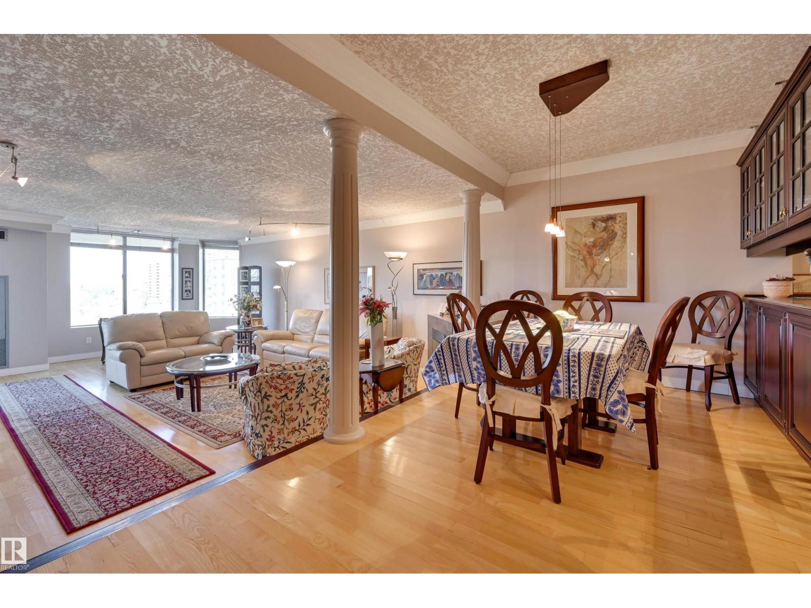 #1102 11503 100 AV NW