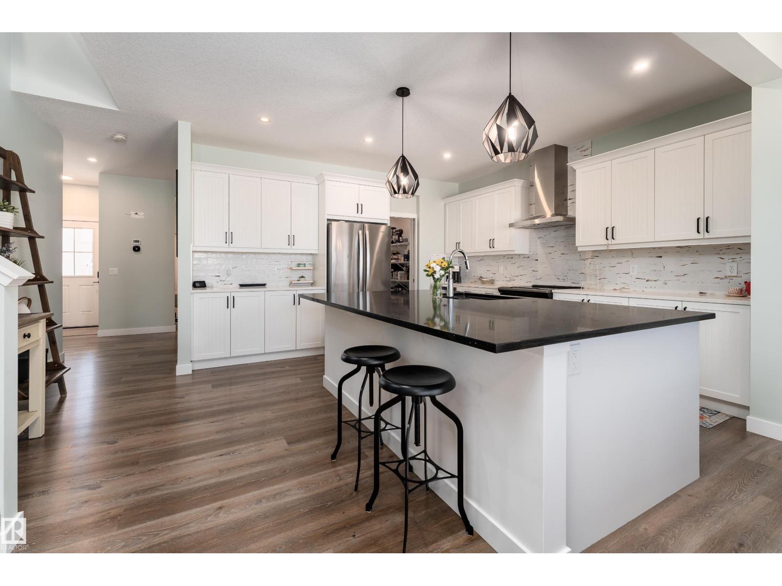 1450 DARBY GREEN SW