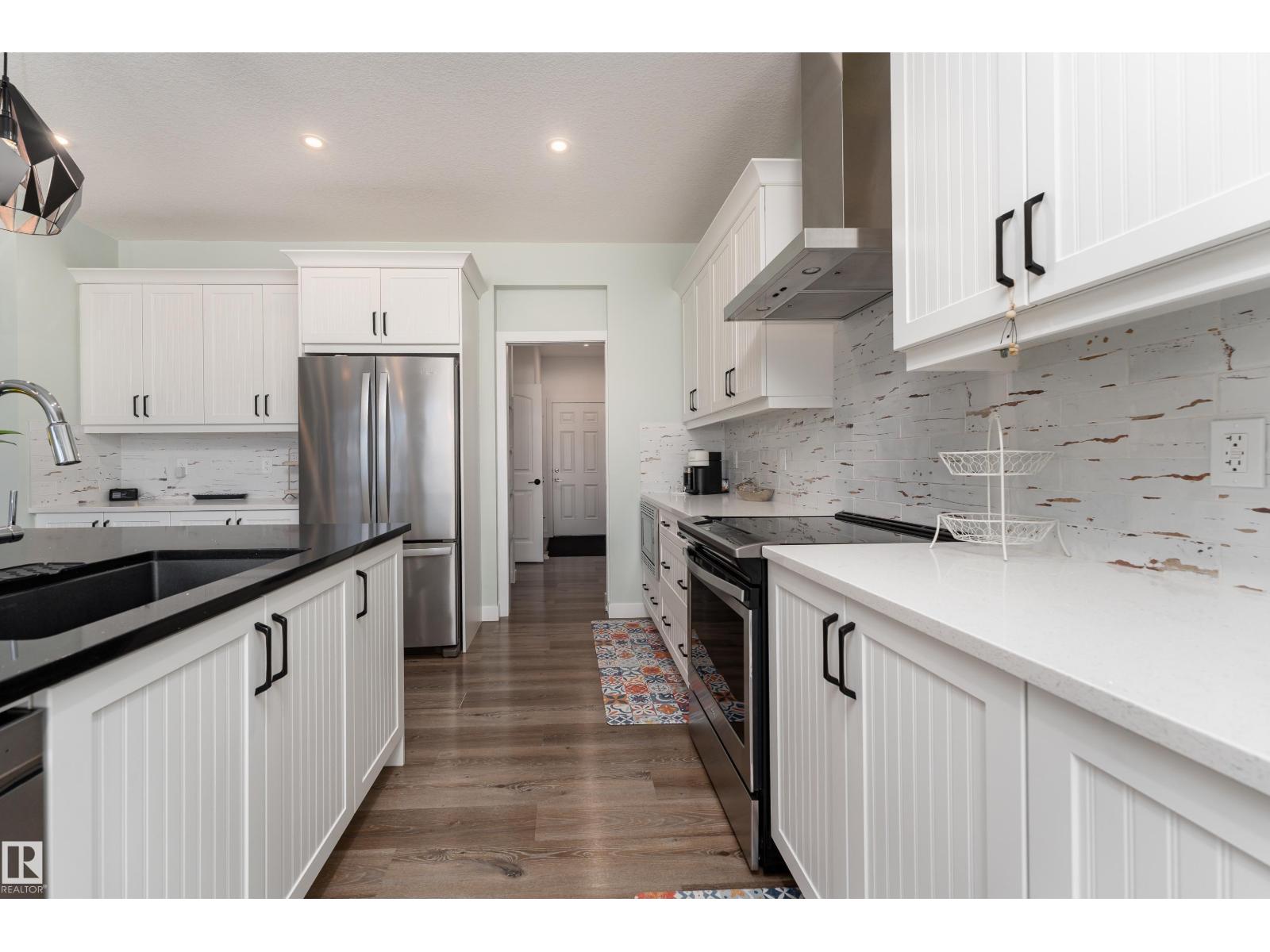 1450 DARBY GREEN SW