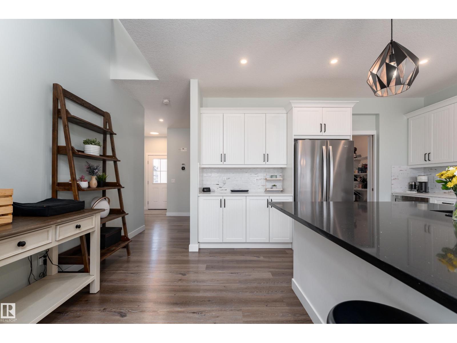 1450 DARBY GREEN SW