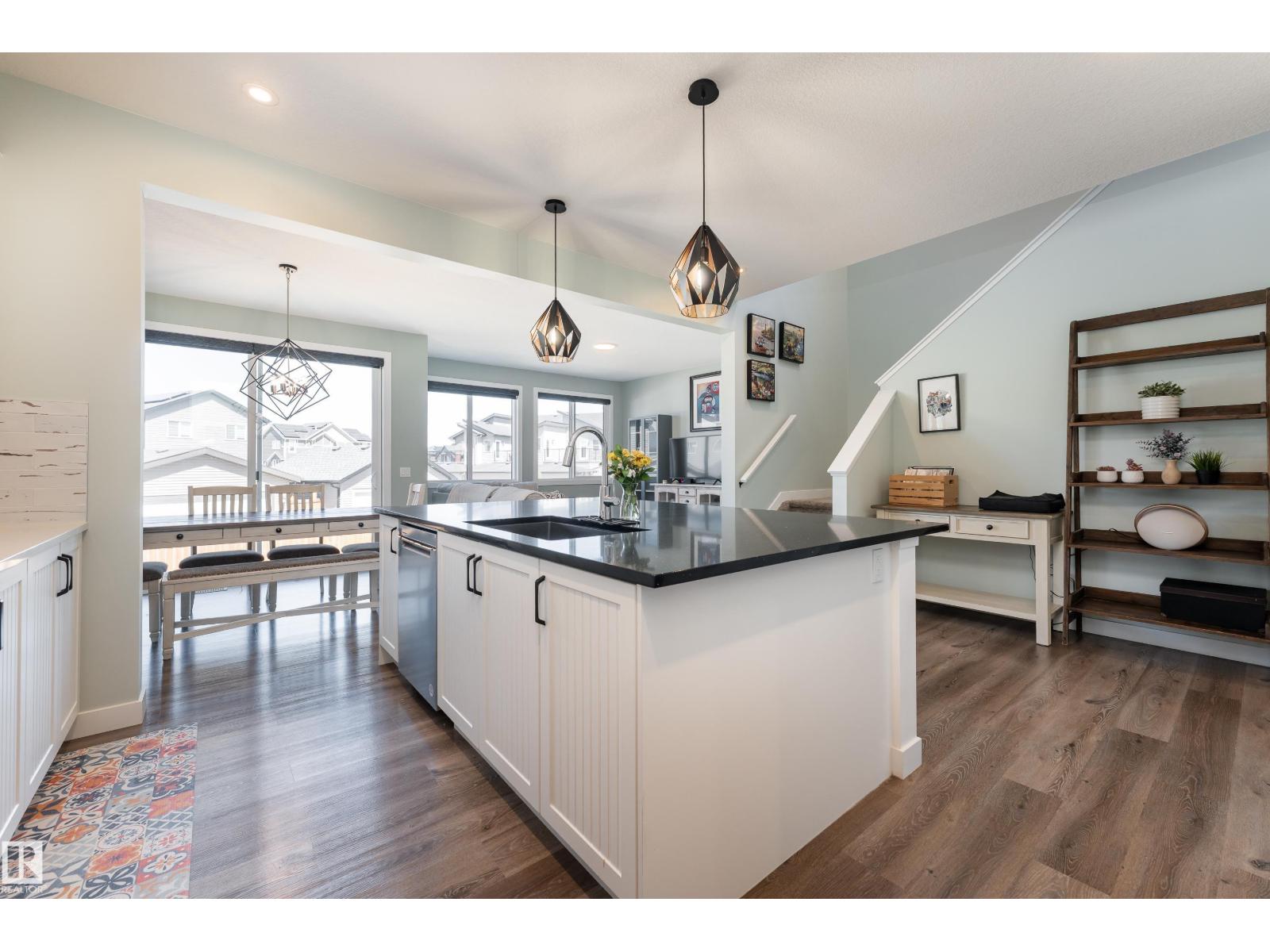 1450 DARBY GREEN SW