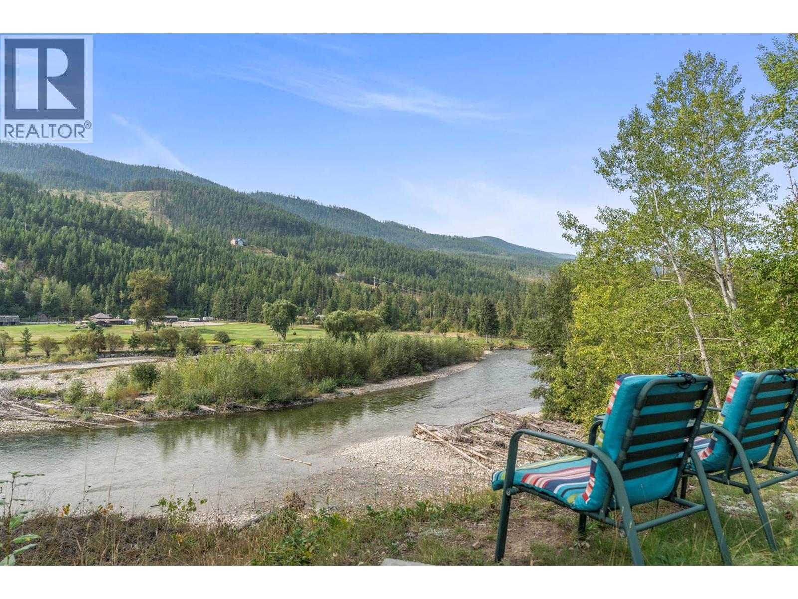 995 Shuswap River Drive
