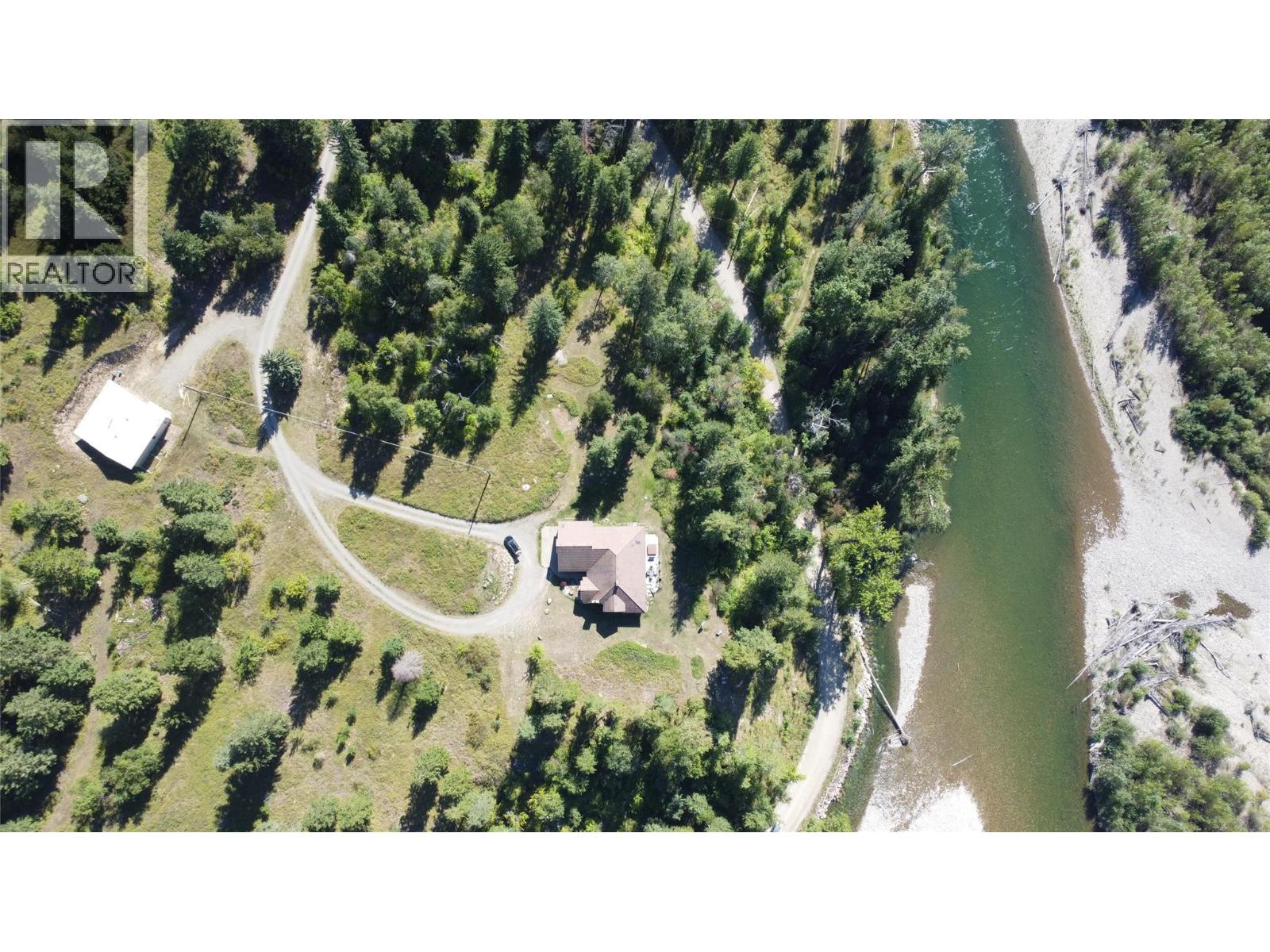 995 Shuswap River Drive
