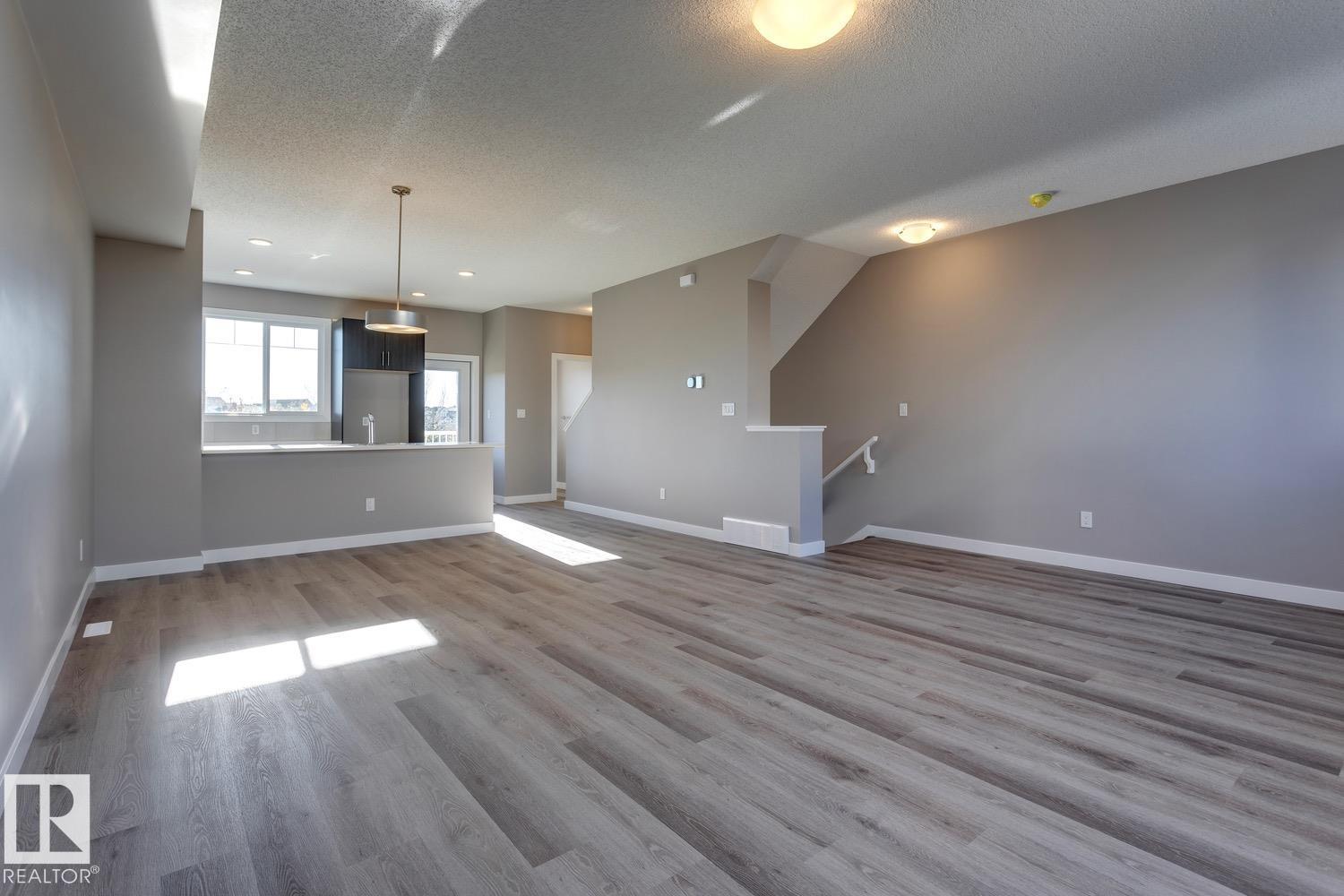 #48 13139 205 ST NW NW