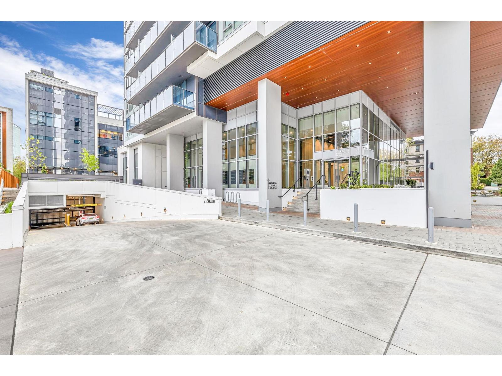 902 10448 UNIVERSITY DRIVE