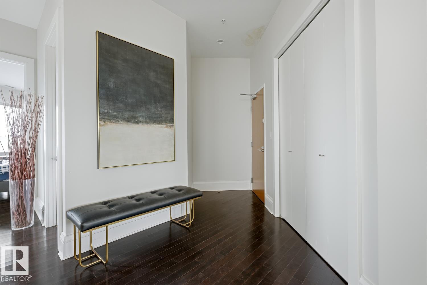 #3502 10152 104 ST NW