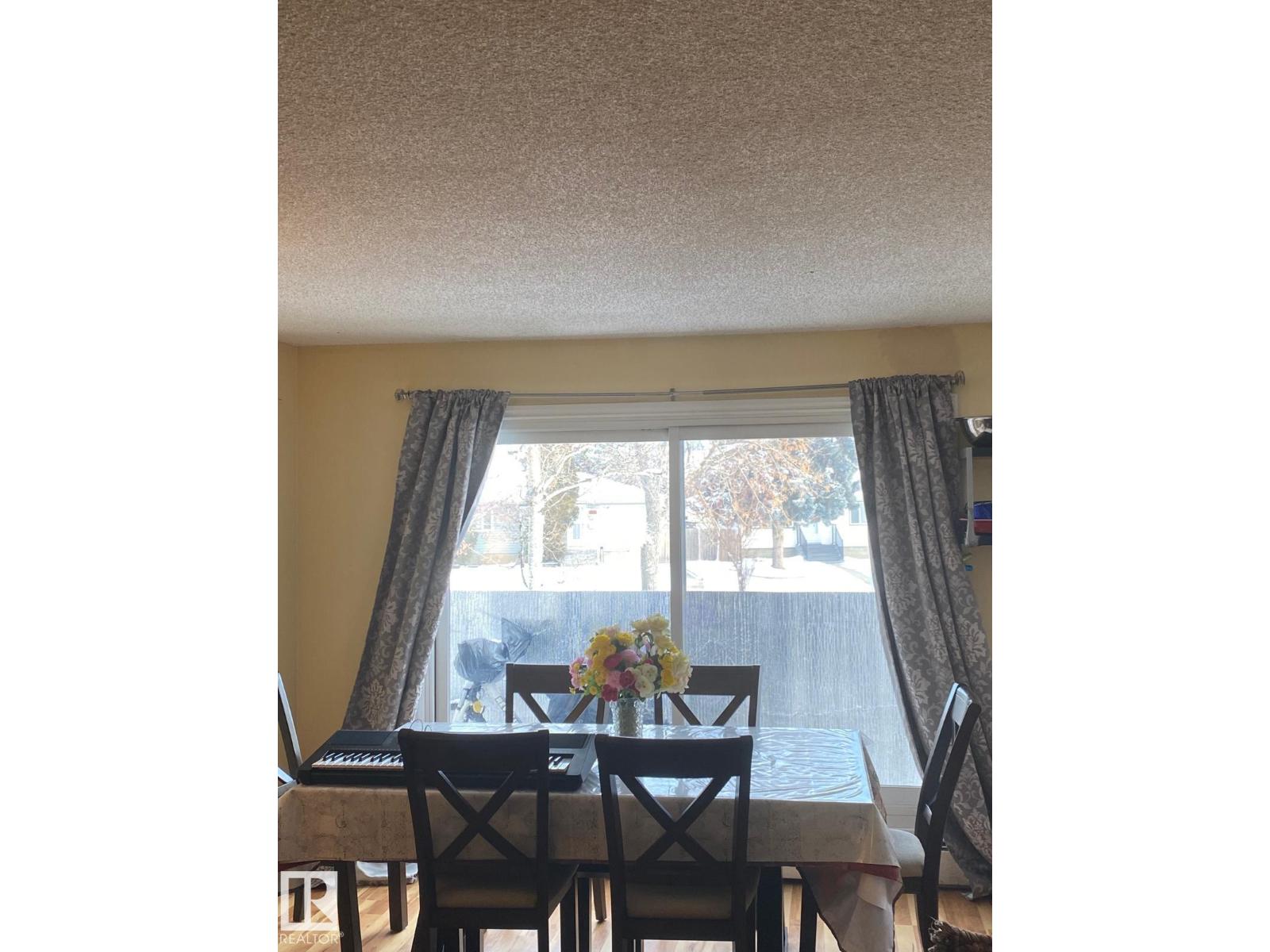 #207 8930 149 ST NW