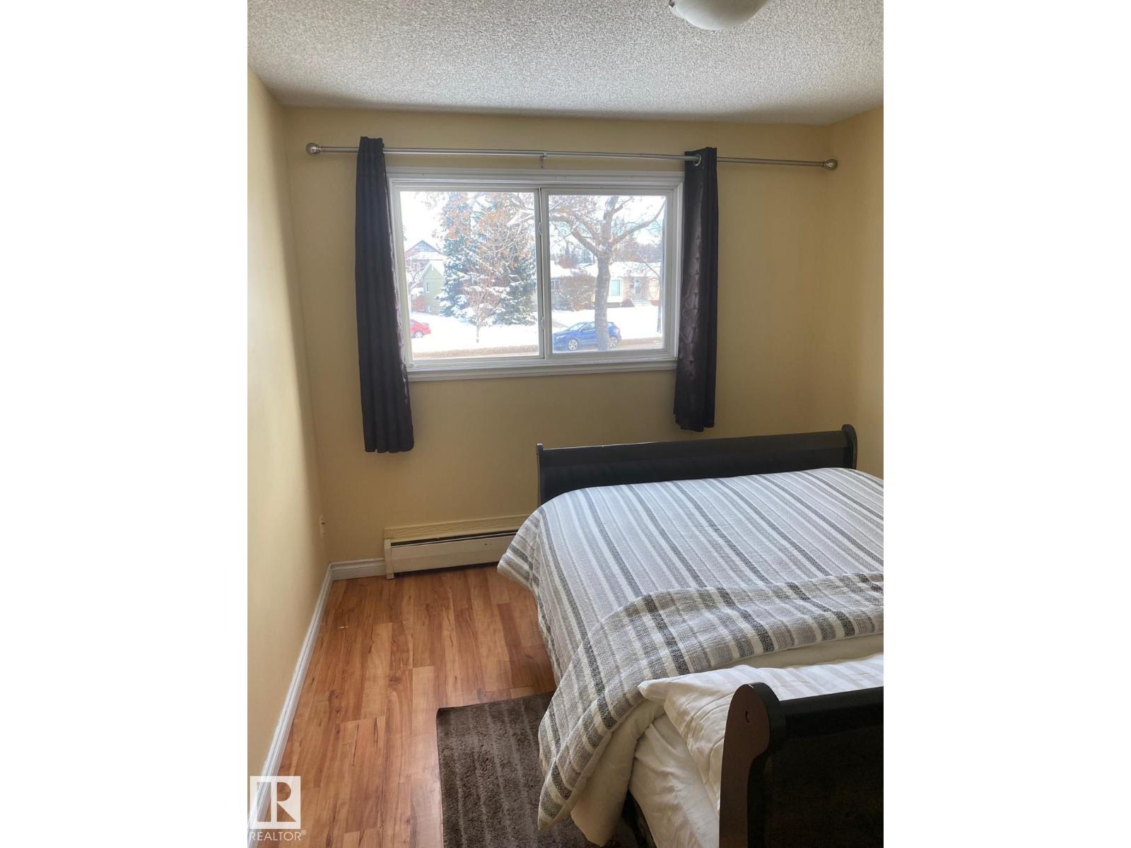 #207 8930 149 ST NW