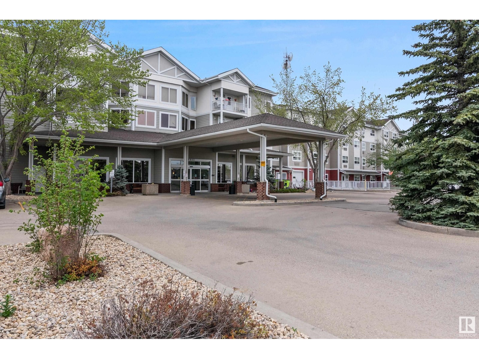 #319 8802 SOUTHFORT DR