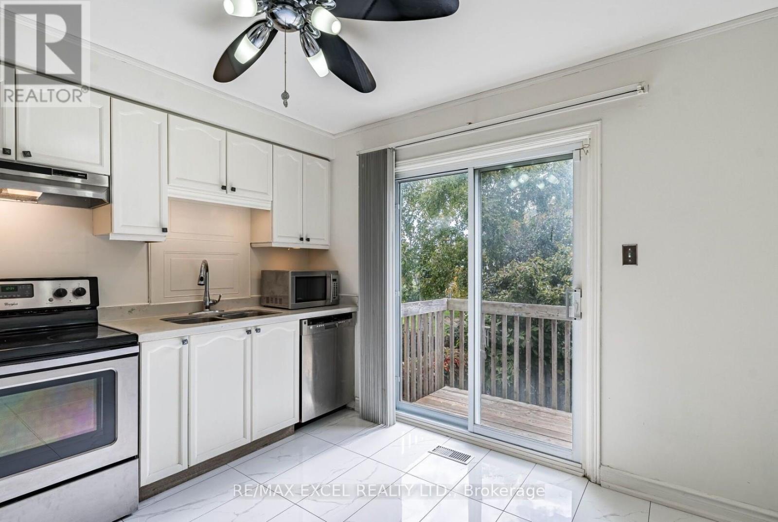 MAIN LEVEL - 425 ELMWOOD COURT