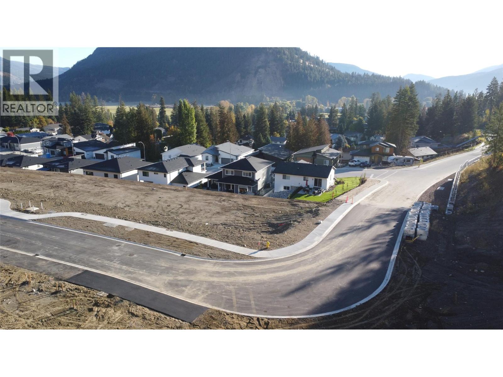 Glencaird Street Lot# 22