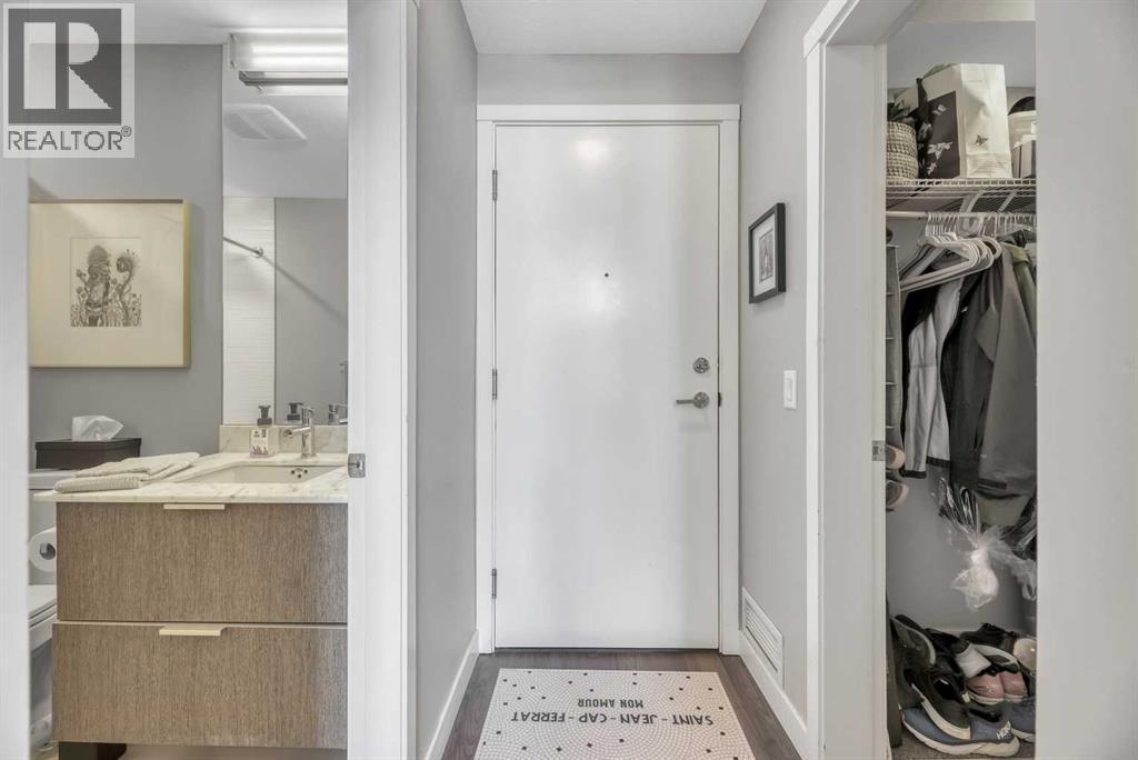 417, 823 5 Avenue NW