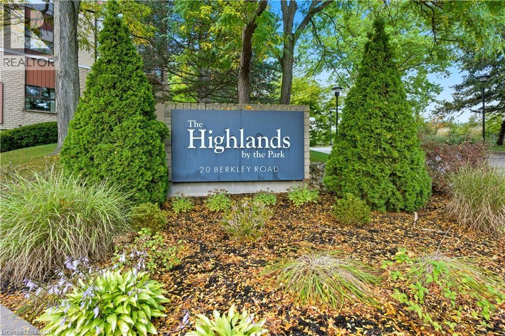 20 BERKLEY Road Unit# 702