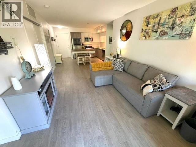 725 Academy Way Unit# 211