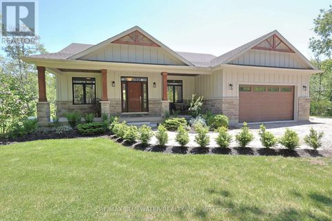 8437 GOOSEMARSH LINE Lambton Shores ON N0M1T0