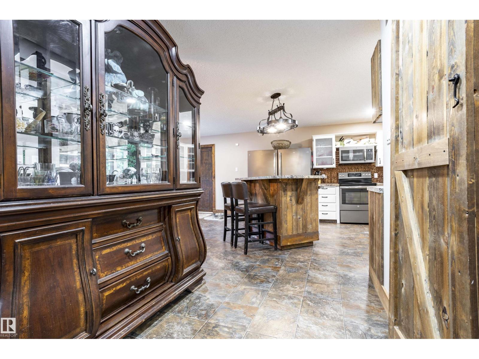 #9 51526 RGE ROAD 273