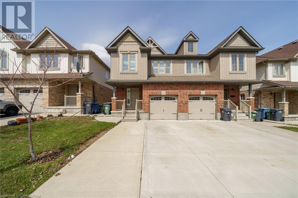 69 CURZON Crescent