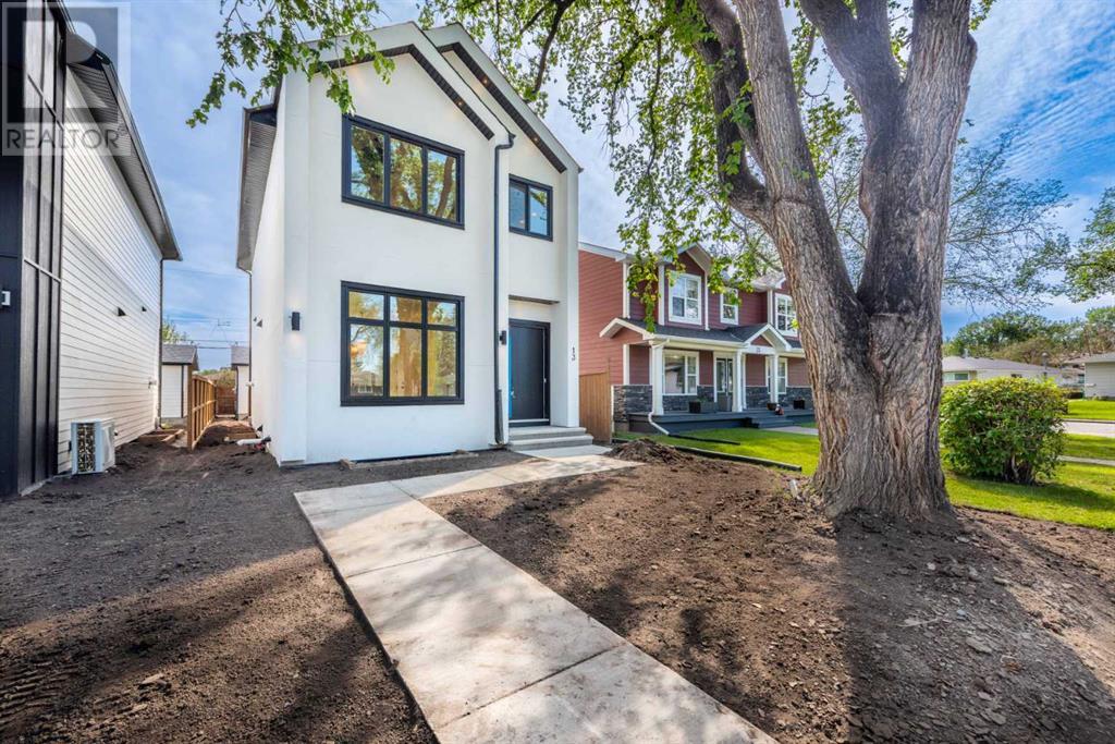 13 Hartford Place NW