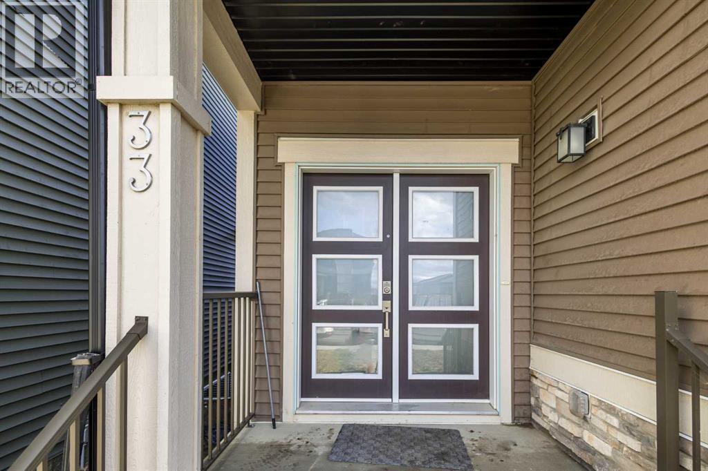 33 Homestead Crescent NE