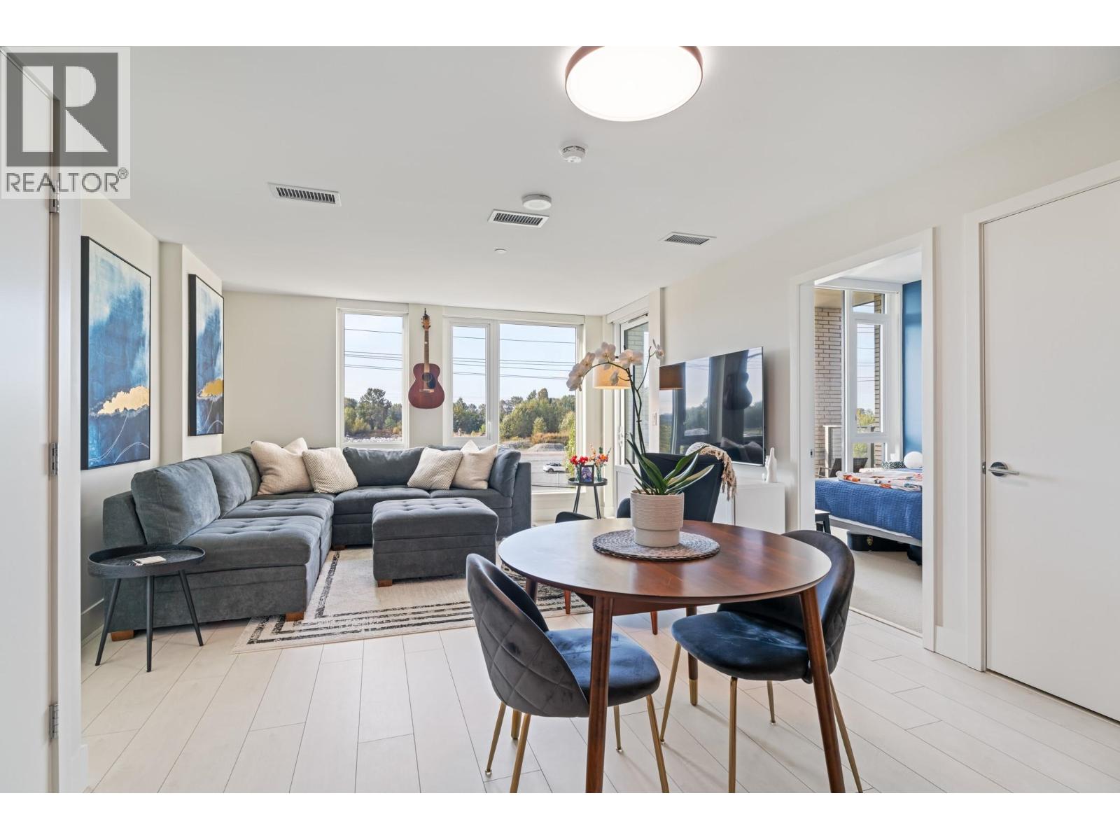 360 8575 RIVERGRASS DRIVE