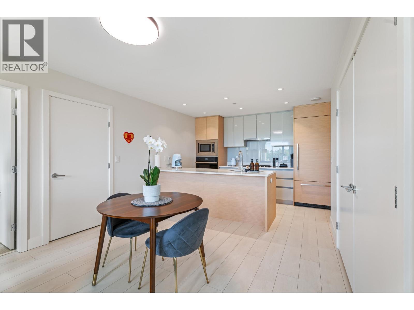 360 8575 RIVERGRASS DRIVE