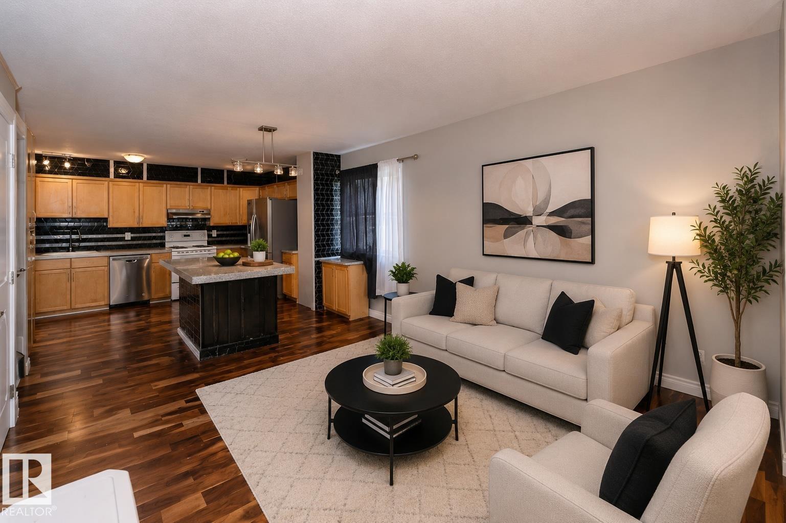11915 77 ST NW