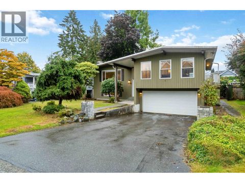 595 GARROW DRIVE Port Moody BC V3H1H6