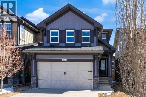 236 Paint Horse Drive Cochrane AB T4C0X1