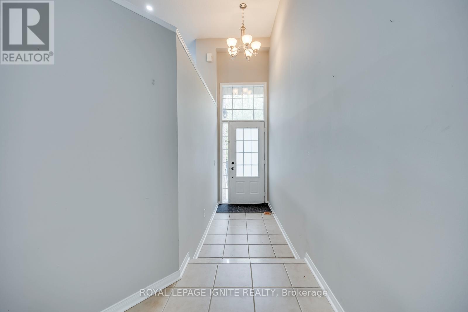 7086 FAIRMEADOW CRESCENT