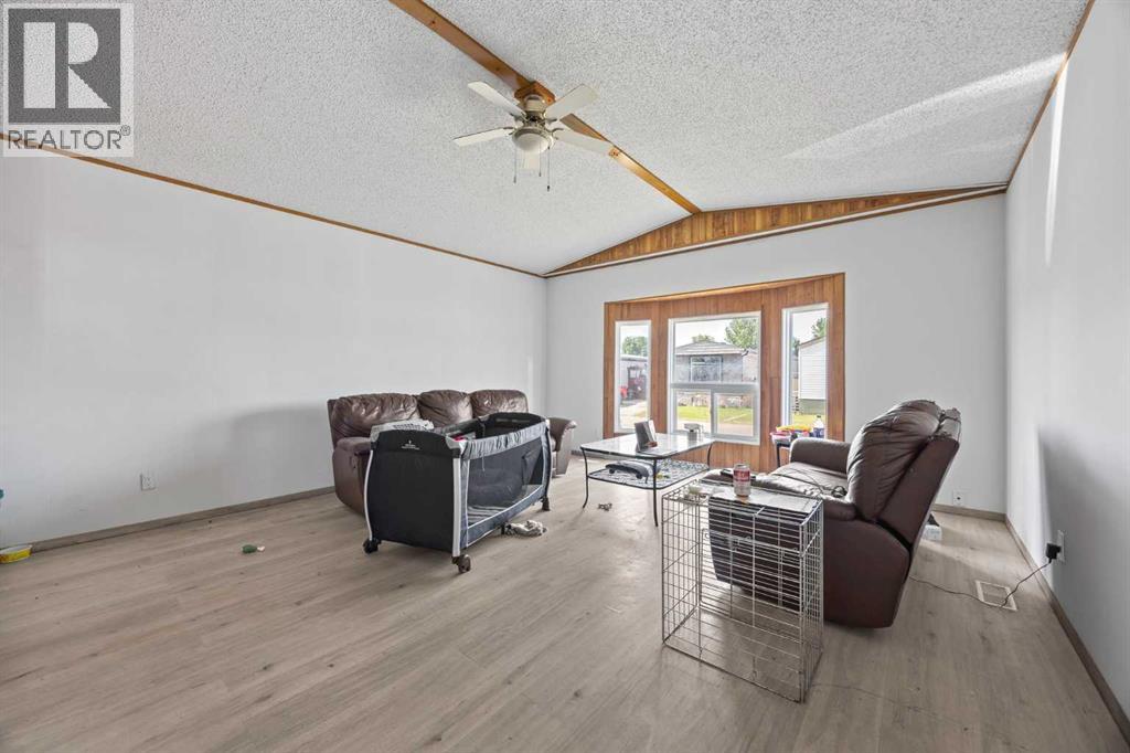 322, 6220 17 Avenue SE