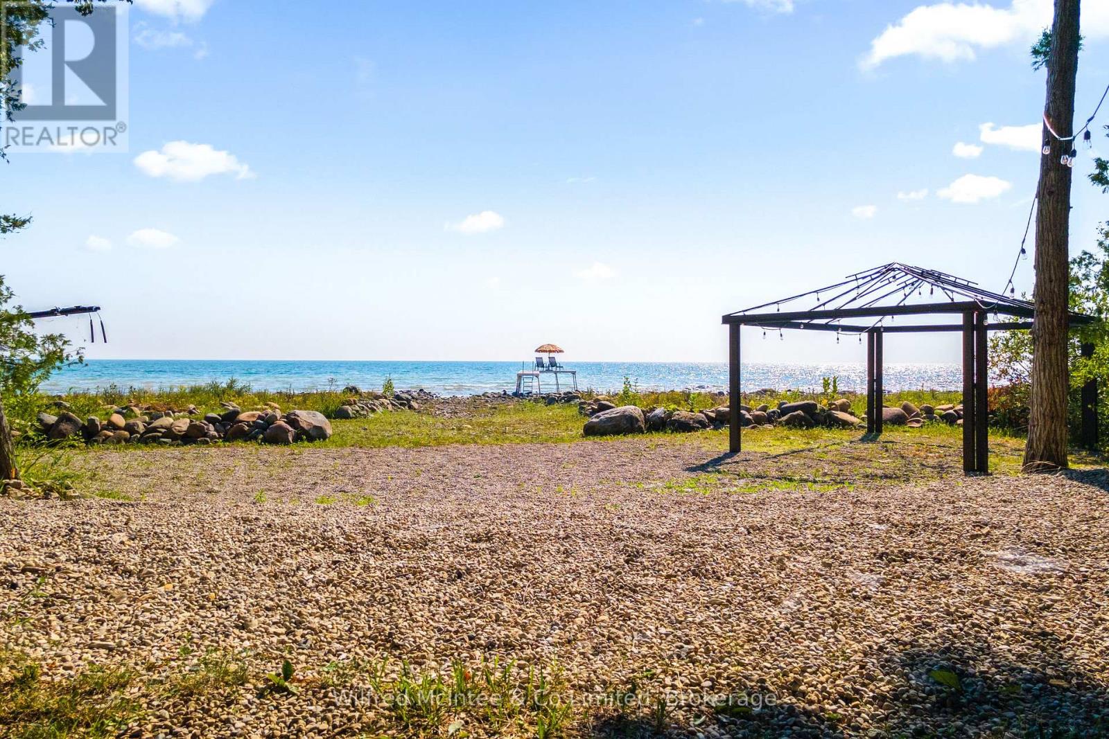 159 UPPER LORNE BEACH ROAD