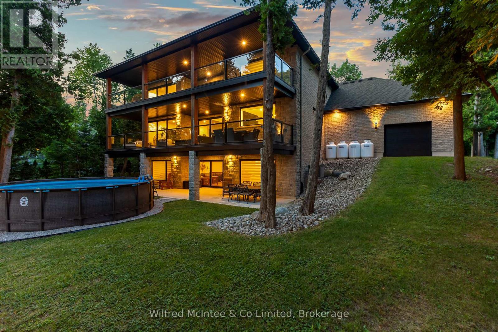 159 UPPER LORNE BEACH ROAD