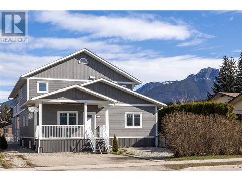 615 9th Street S Golden BC V0A1H0
