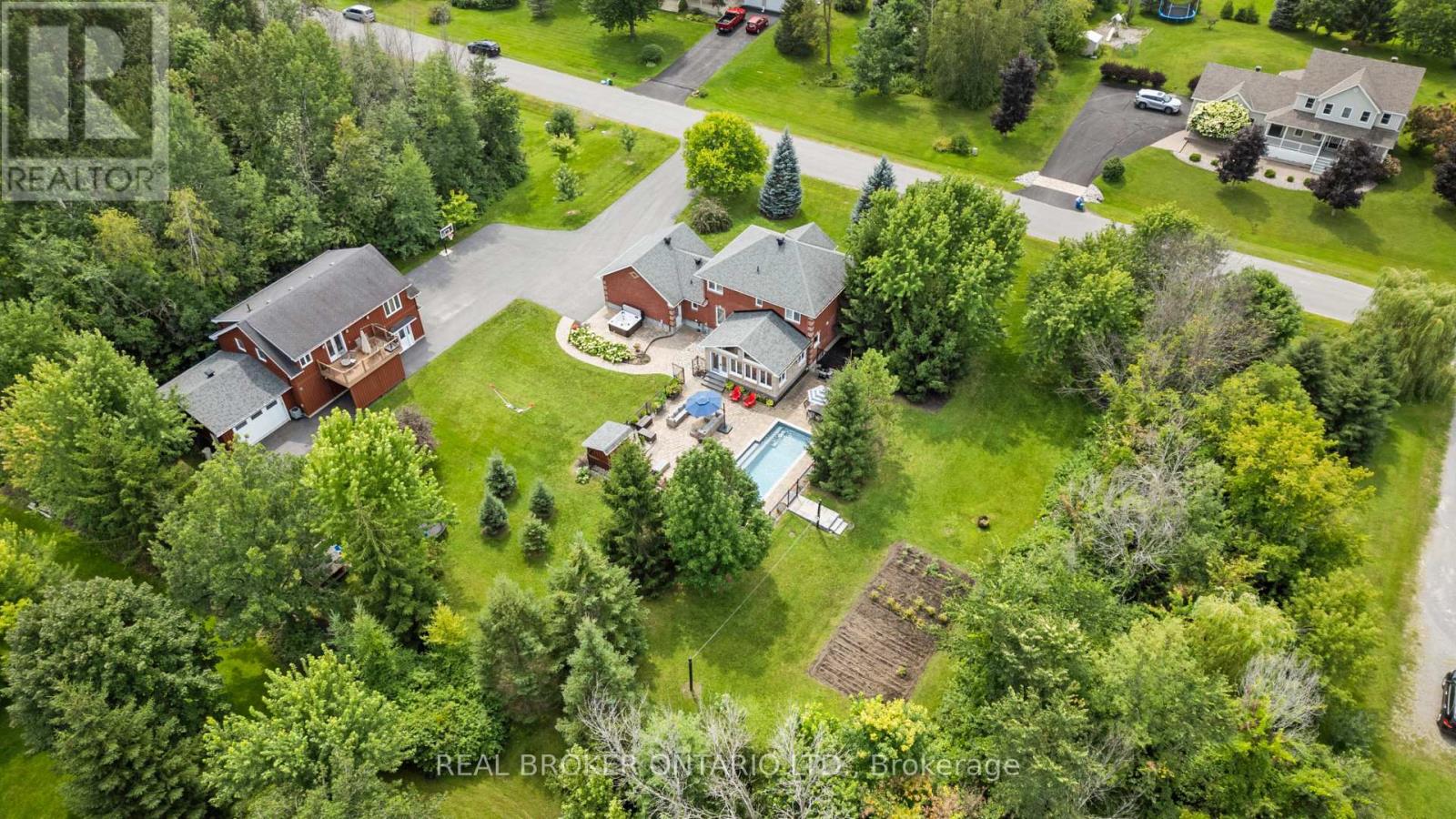 27 GARRISON DRIVE