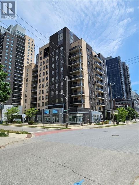 8 HICKORY Street W Unit# 401 Waterloo ON N2L3H6