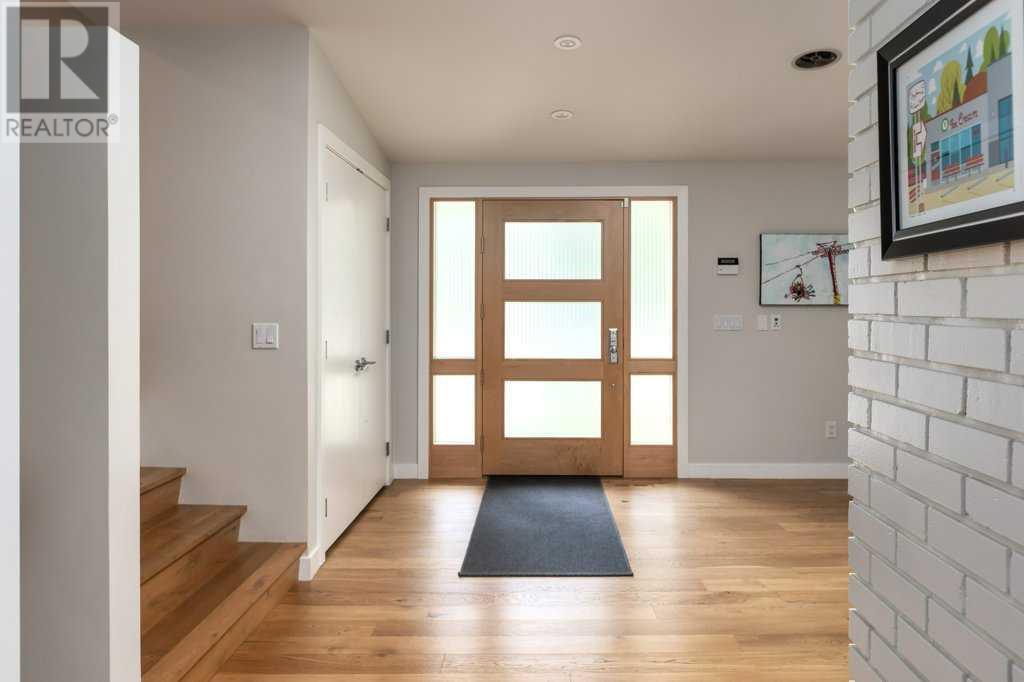 56 Massey Place SW