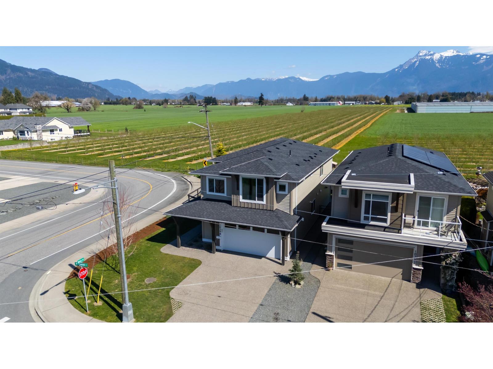 10398 WEDGEWOOD DRIVE|Fairfield Island