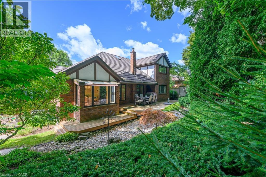 33 WALNUT Drive