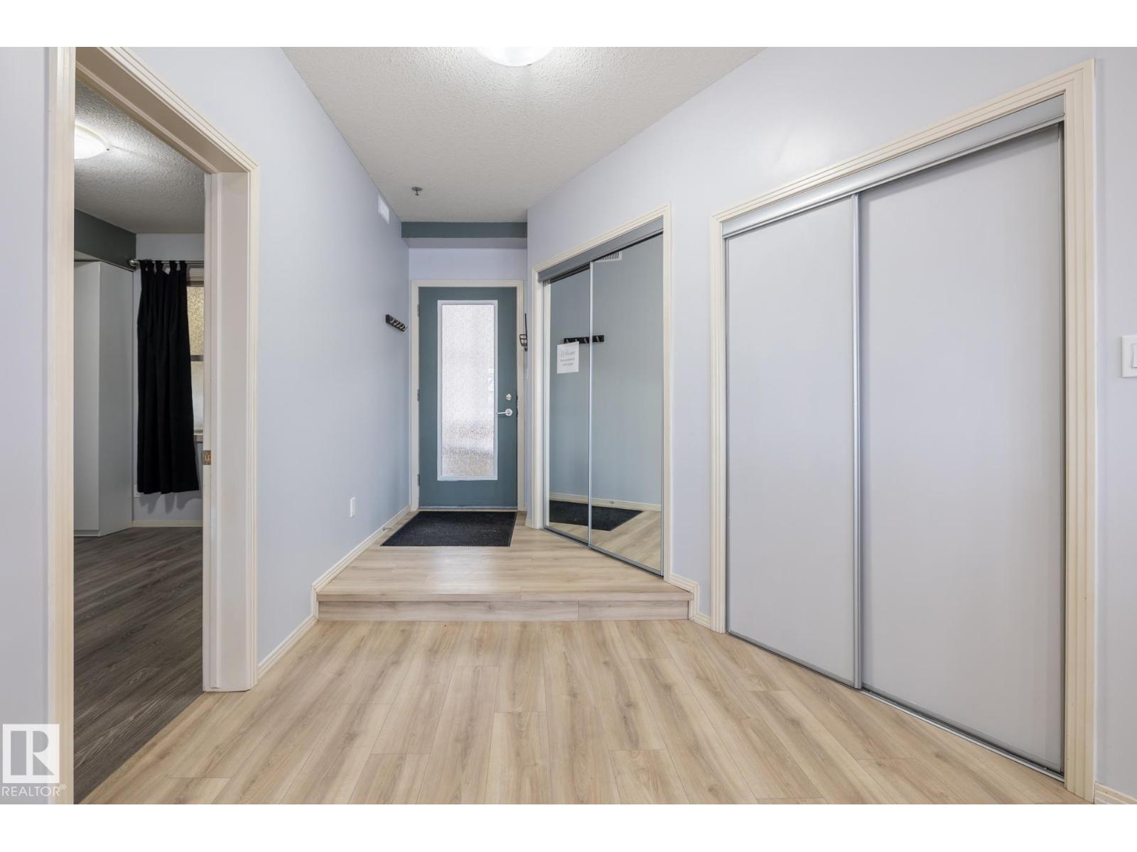 #102 4835 104A ST NW