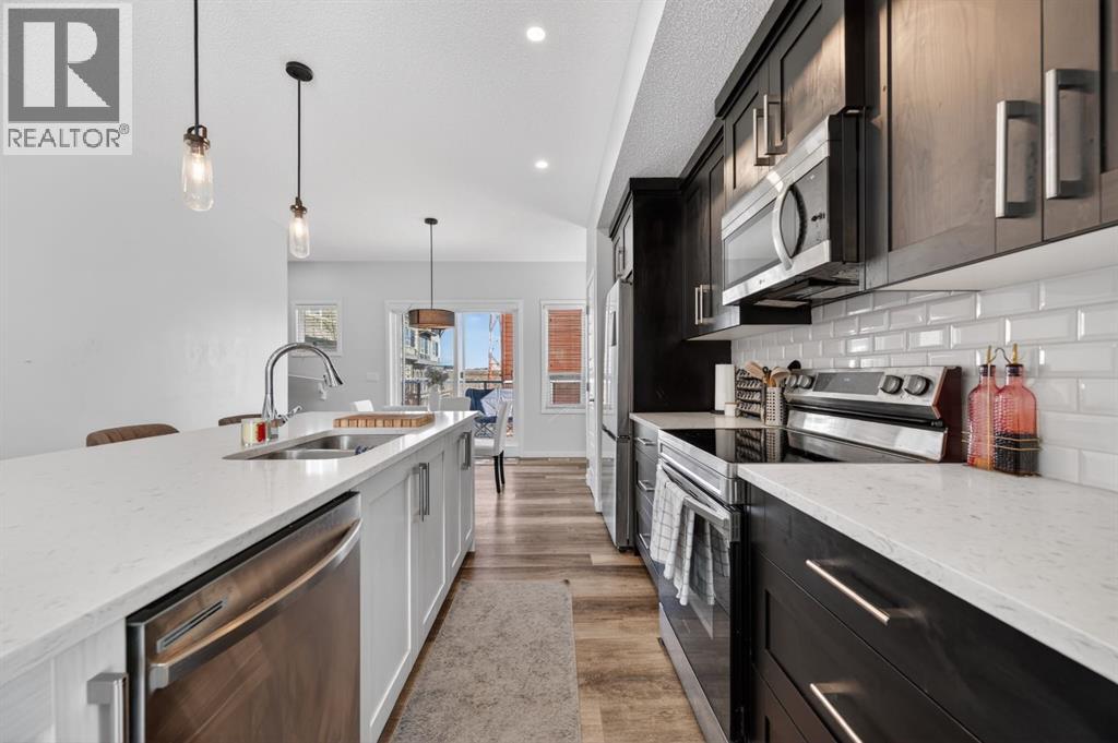 220 HARVEST GROVE Walk