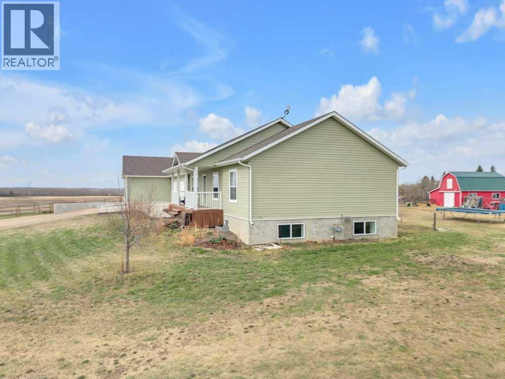 1 -251061 Township Road 431A