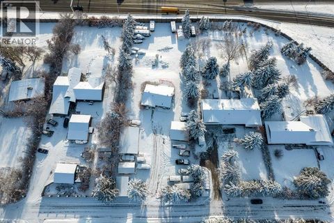 6003 Baroc Road NW Calgary AB T3A4R5