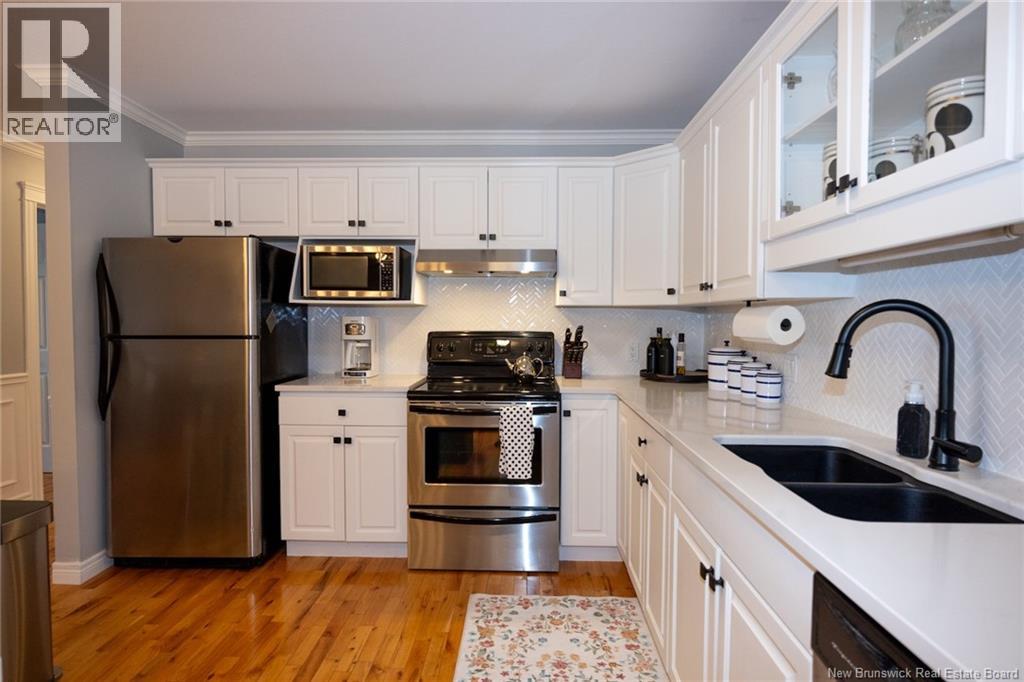 35 Lian Street Unit# 20 - Photo 2