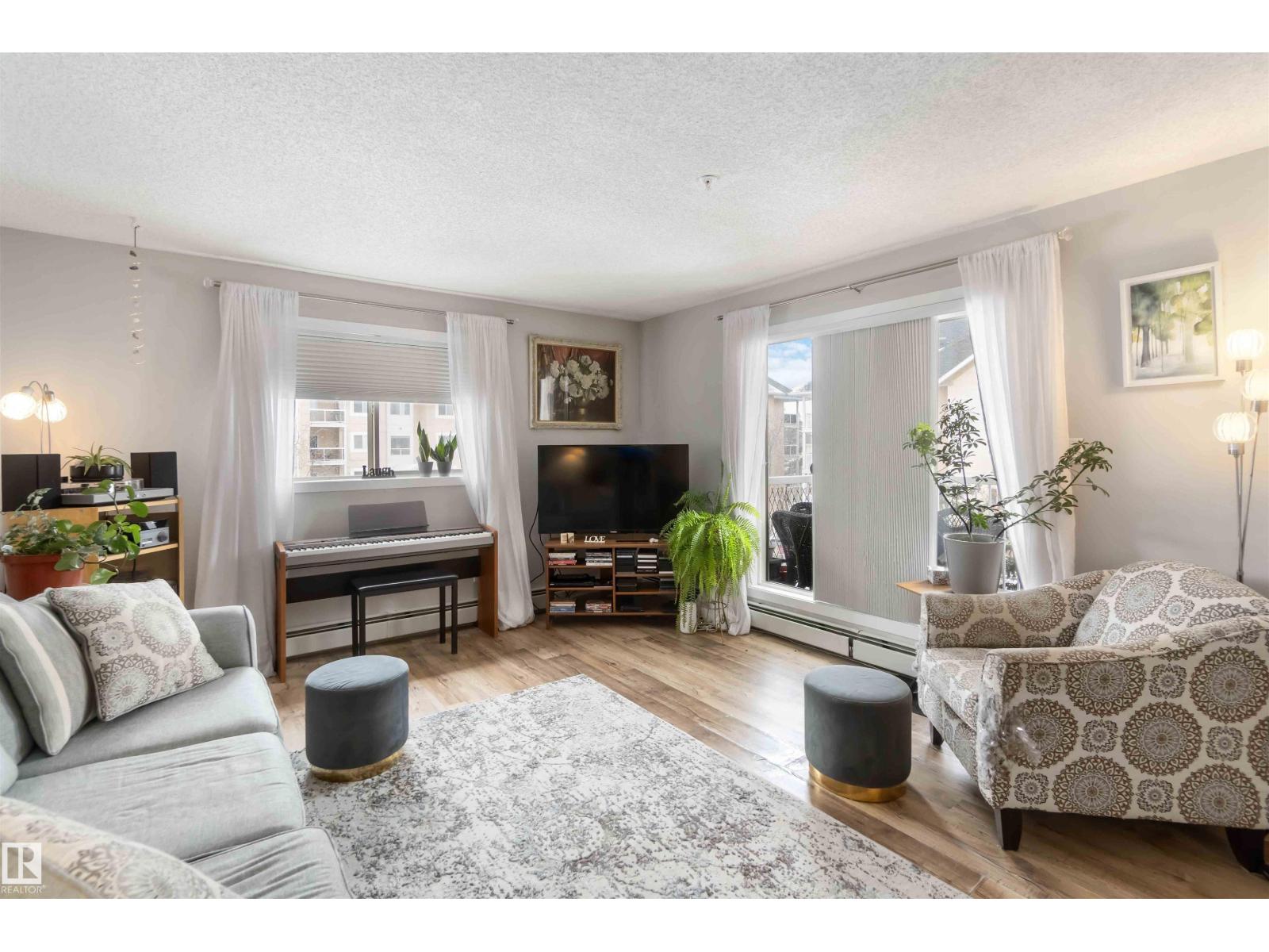 #329 17447 98A AV NW